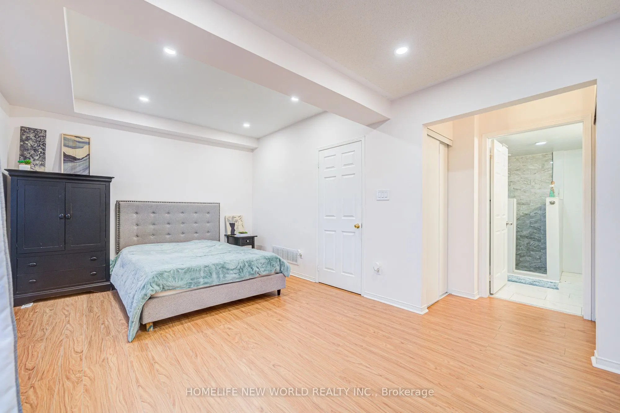 15 Cornell Meadows Avenue #A206