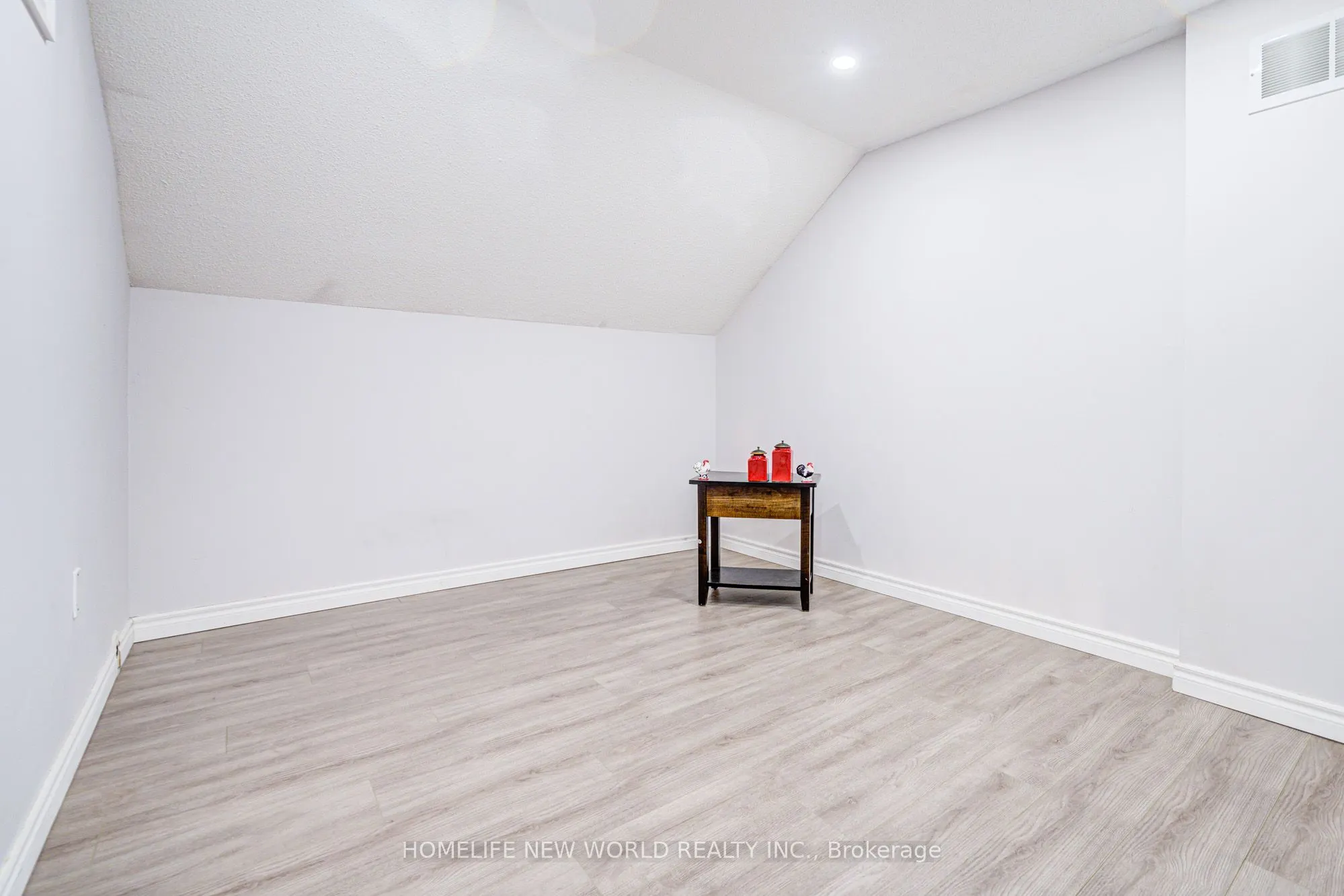 15 Cornell Meadows Avenue #A206