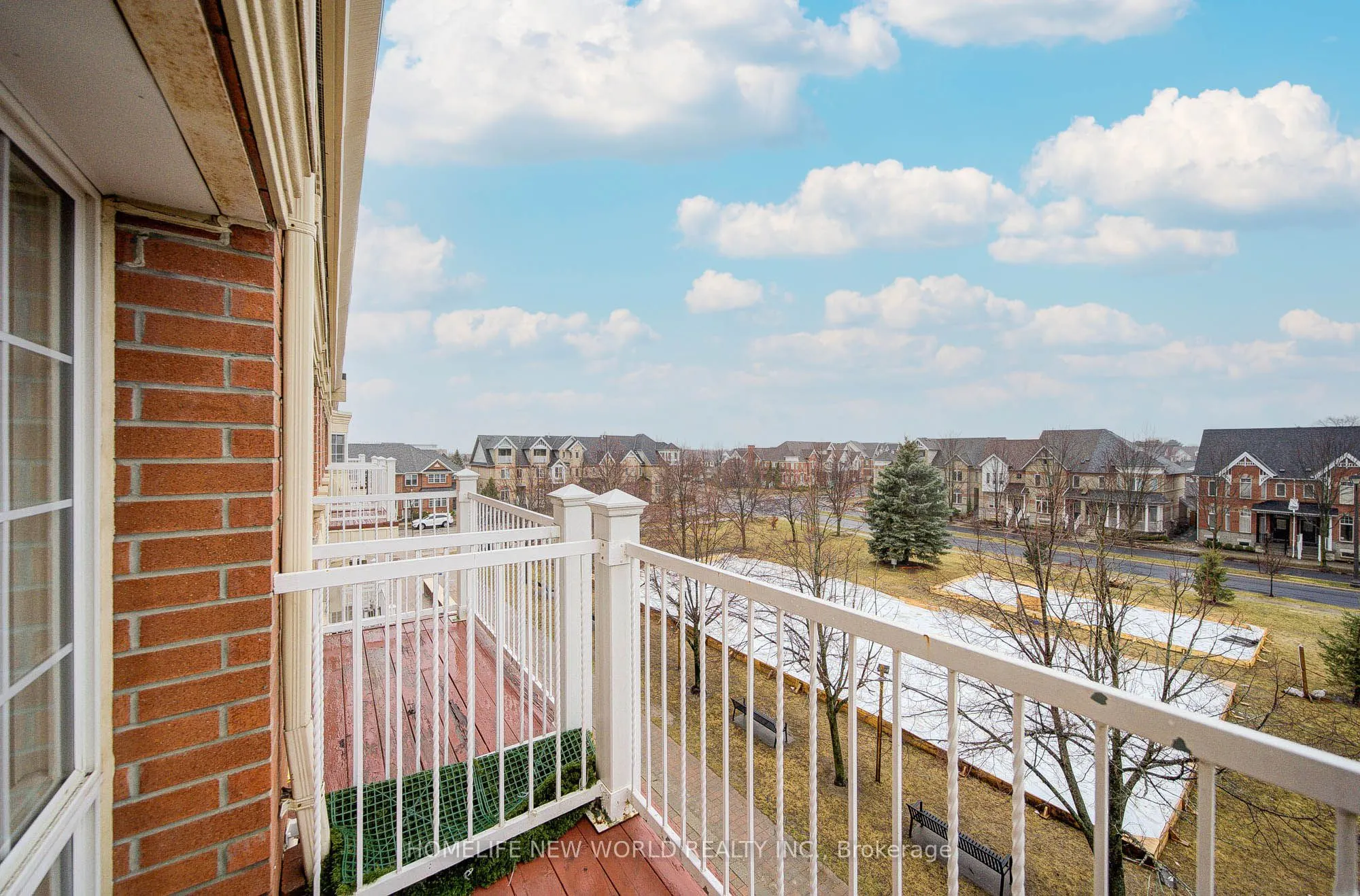 15 Cornell Meadows Avenue #A206