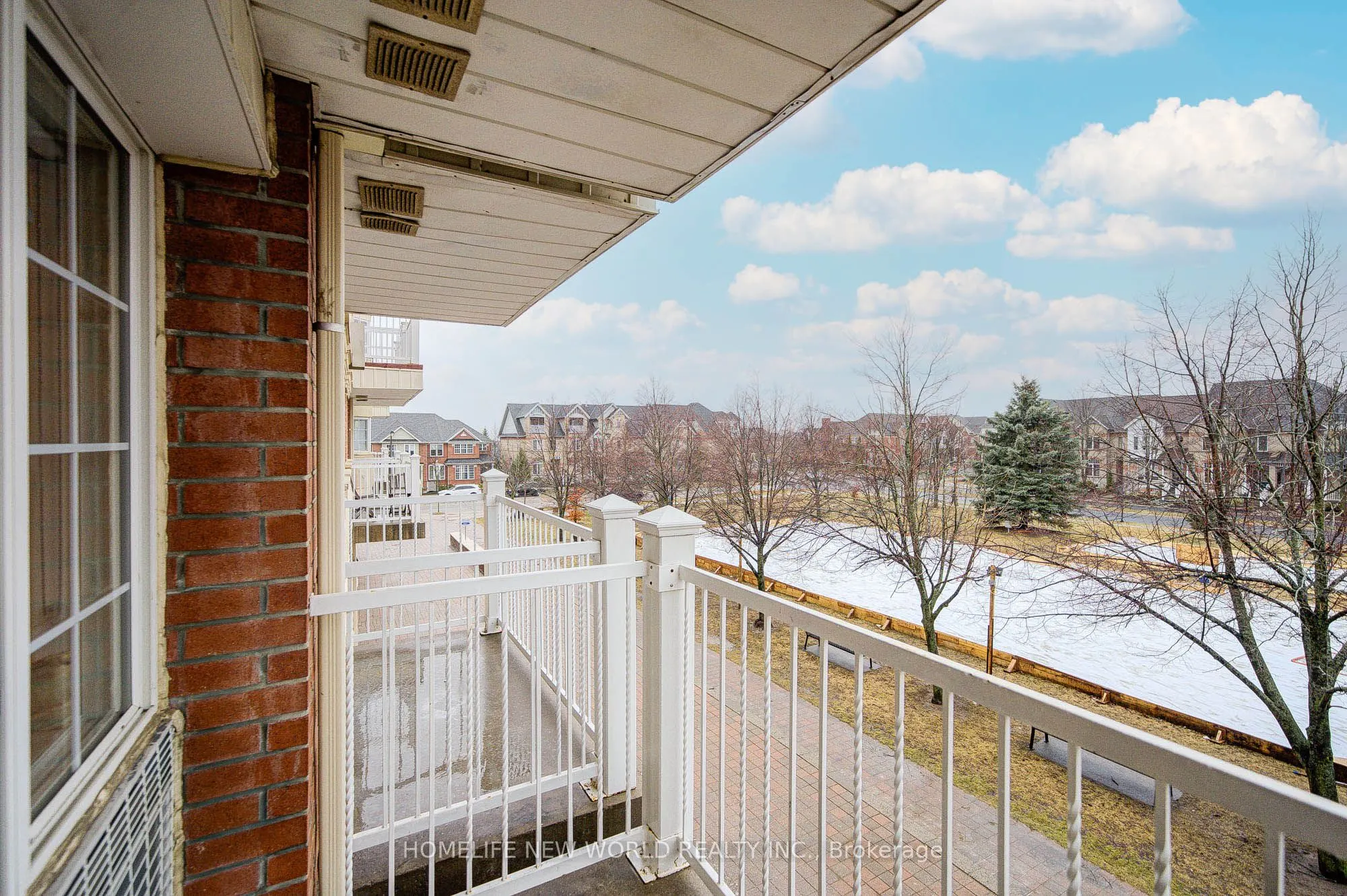 15 Cornell Meadows Avenue #A206