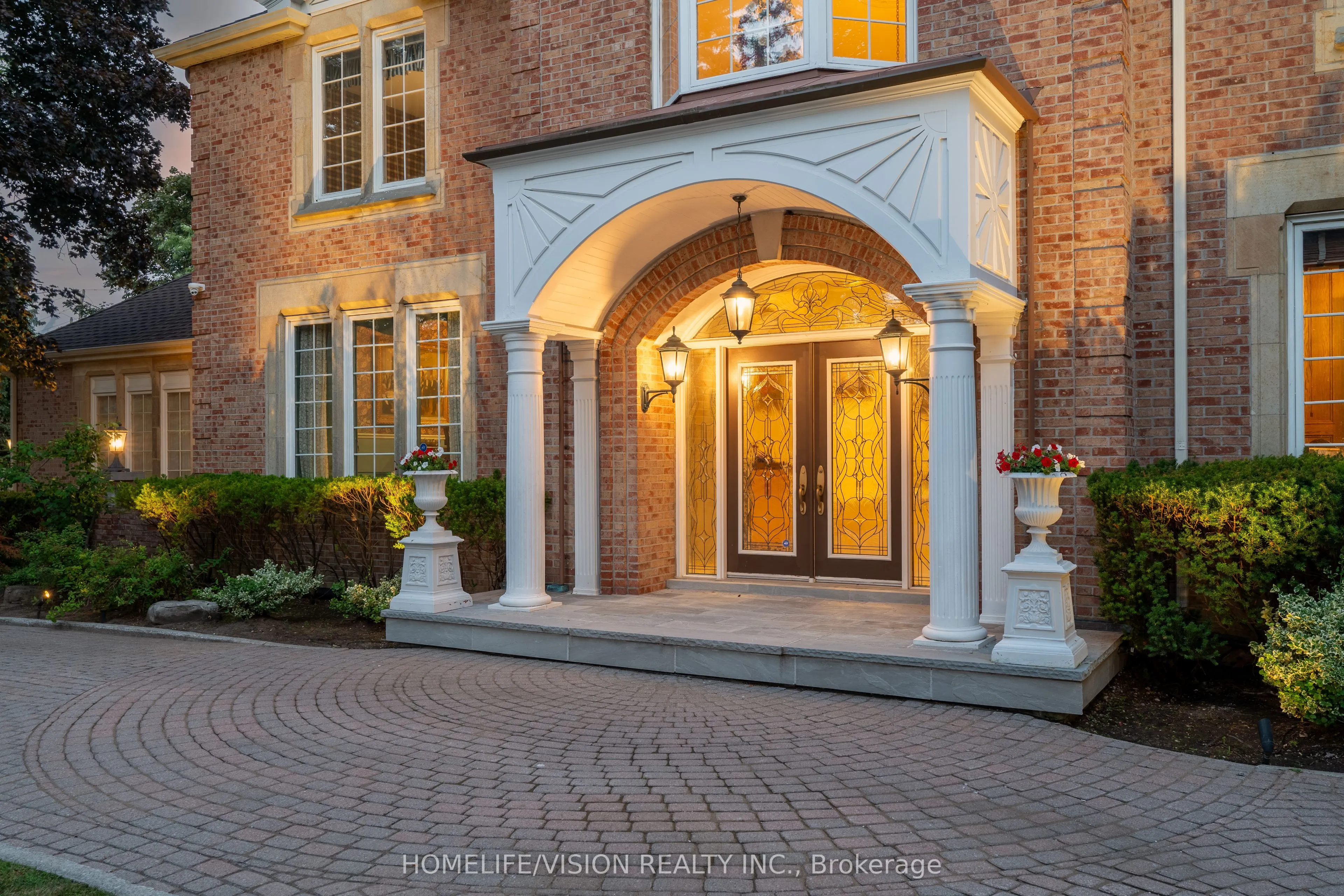 15 Daffodil Avenue