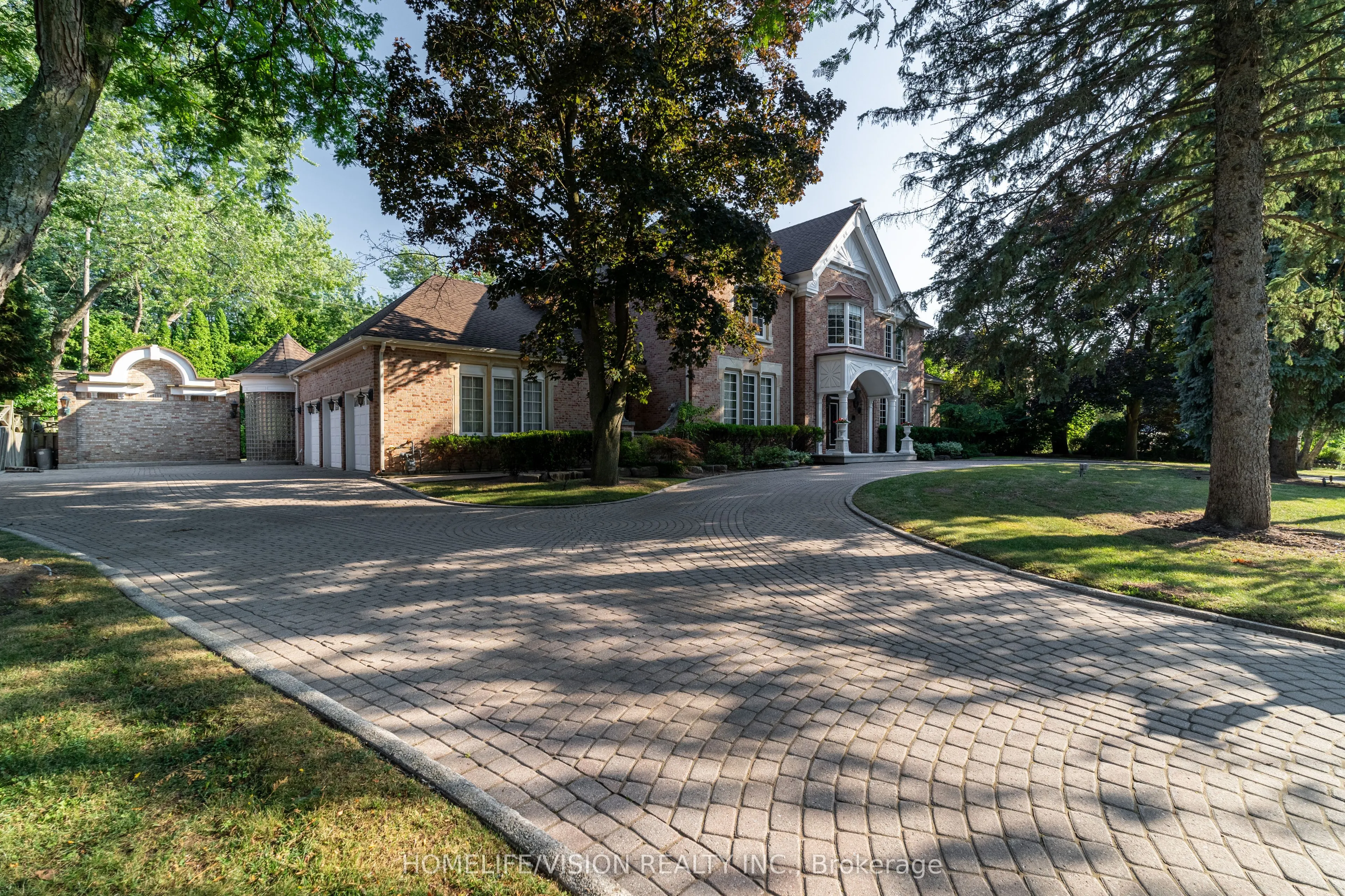 15 Daffodil Avenue
