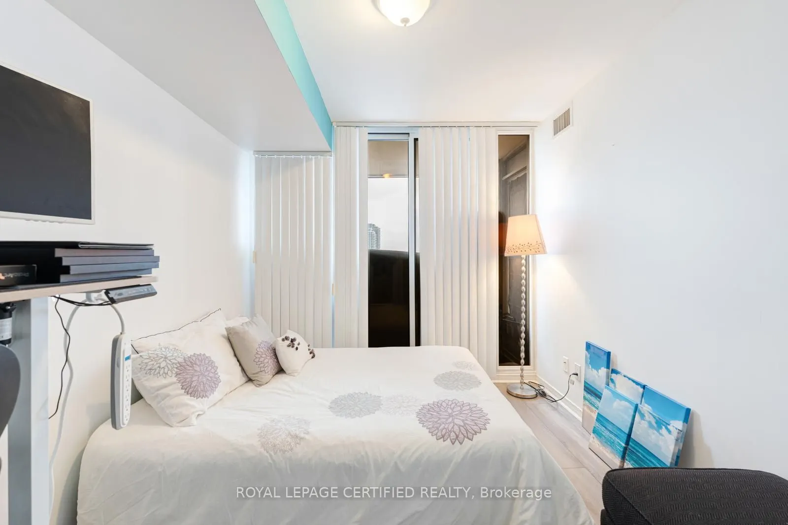 29 Northern Heights #606