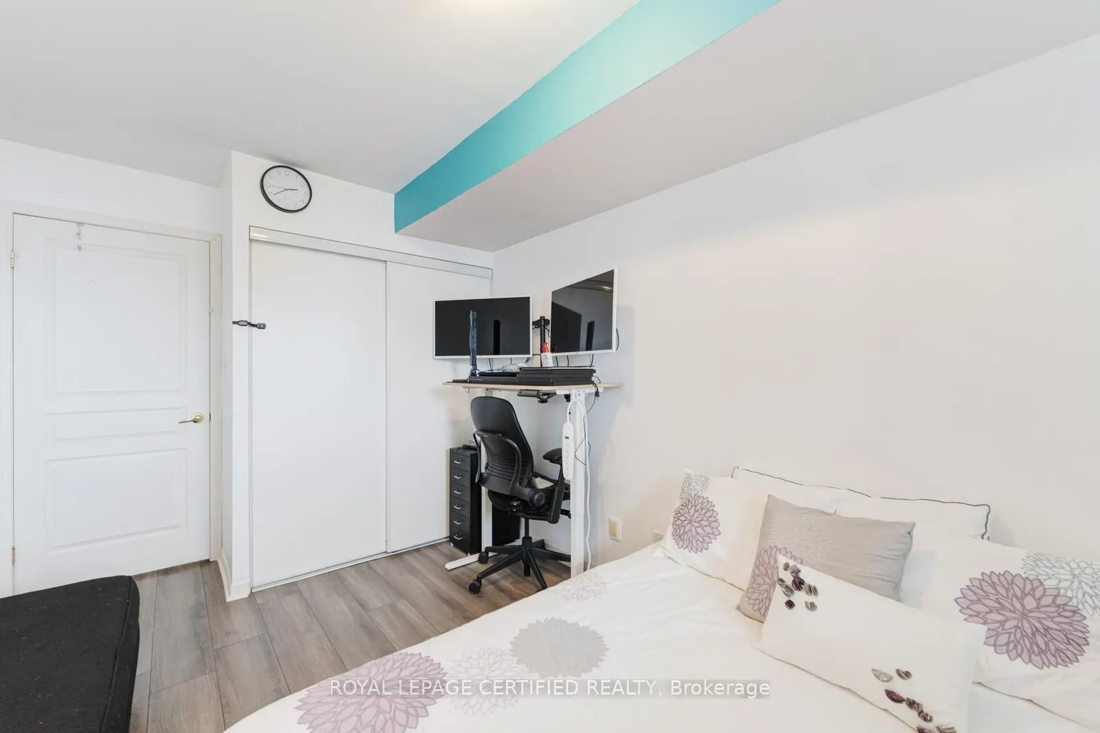 29 Northern Heights #606