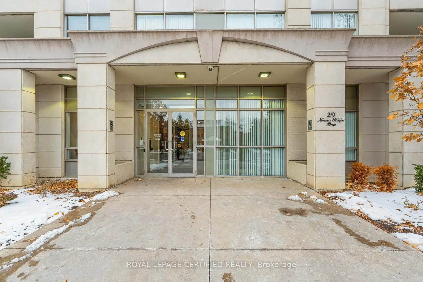 29 Northern Heights #606