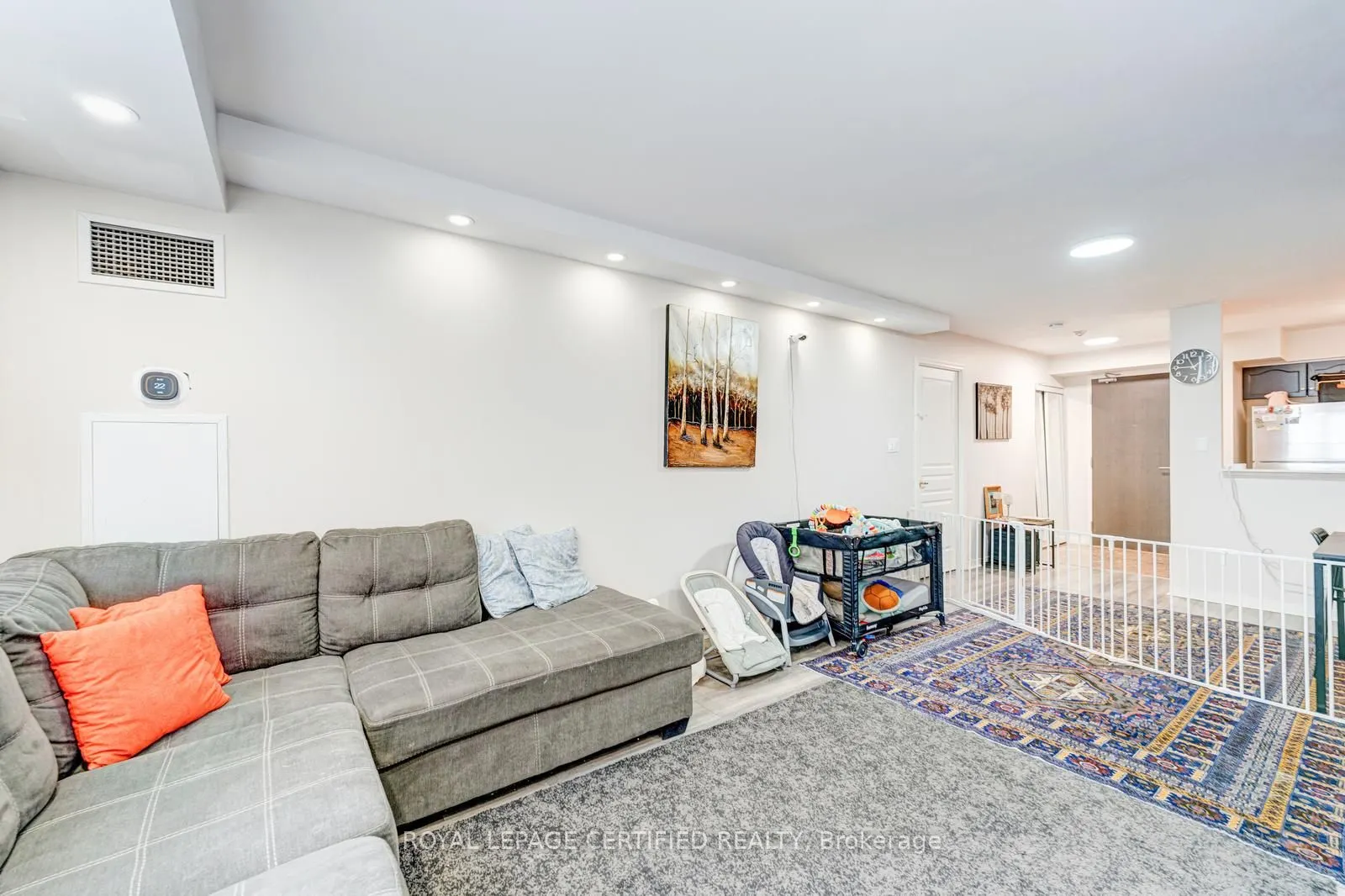 29 Northern Heights #606