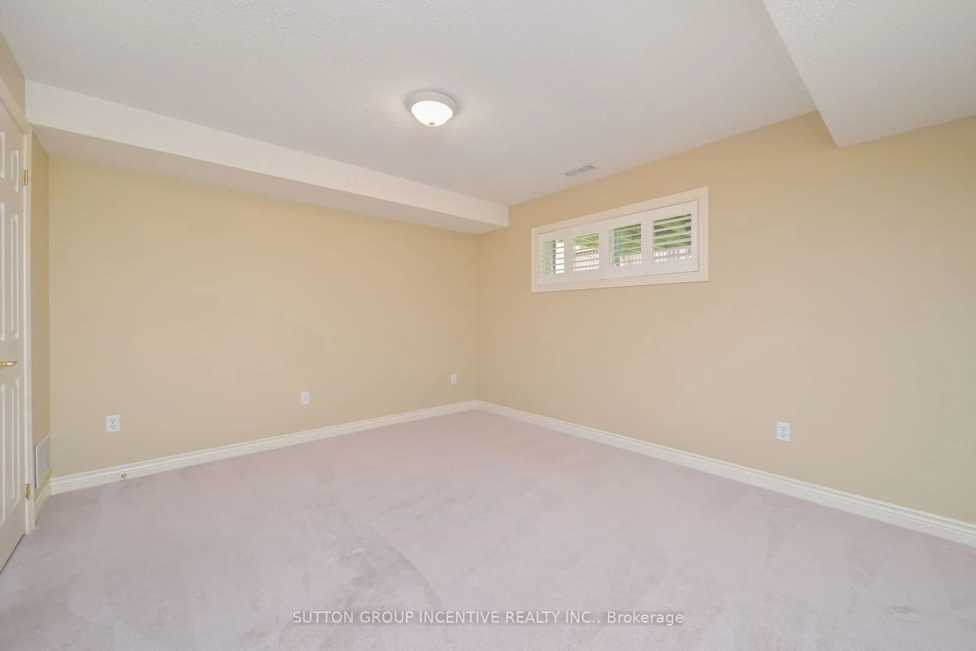 4 Belair Place #22