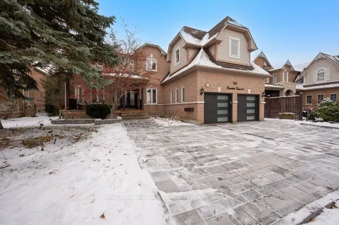 785 Quantra Crescent