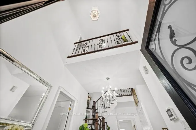 785 Quantra Crescent