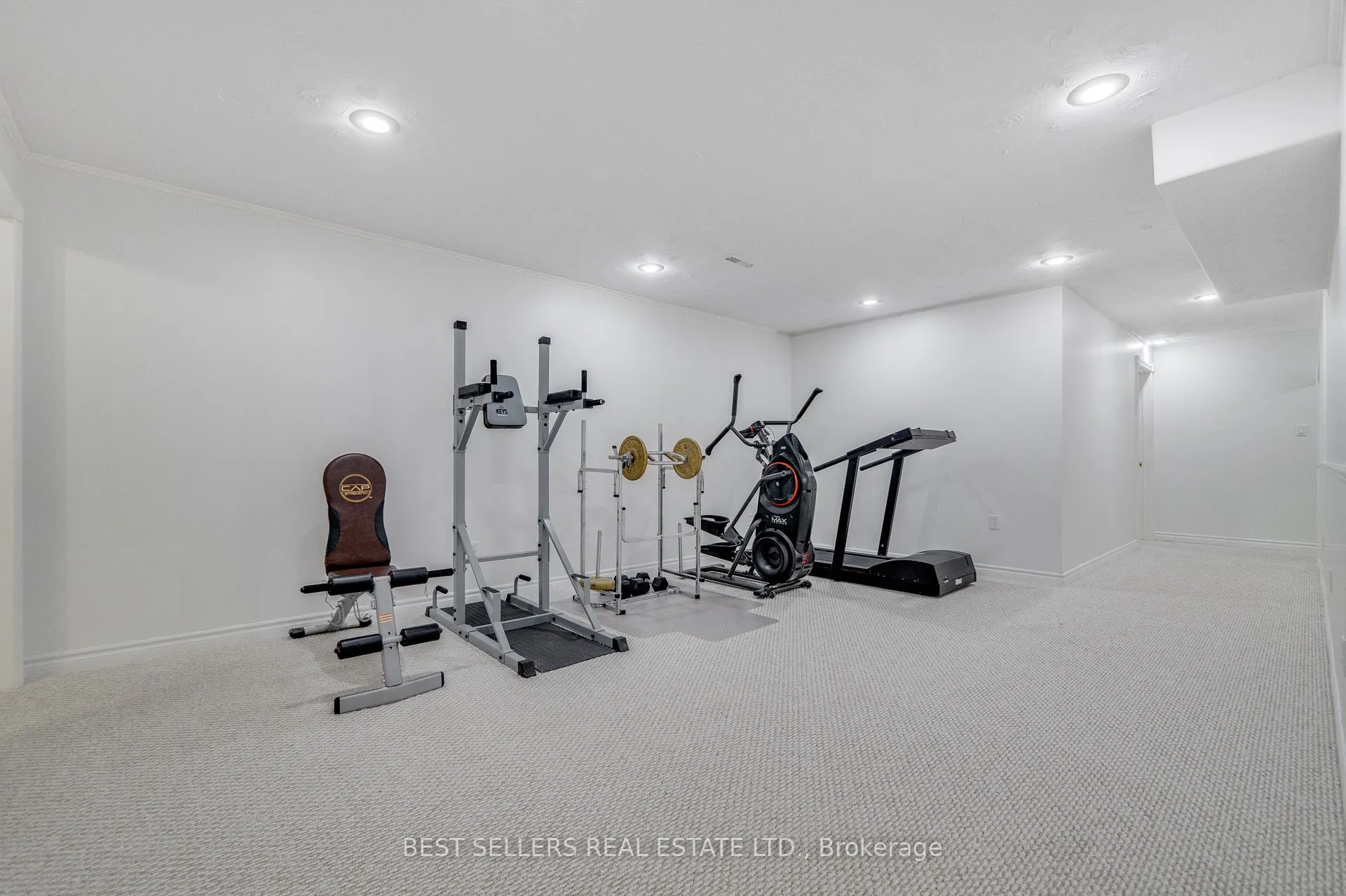 14 Pioneer Ridge Court