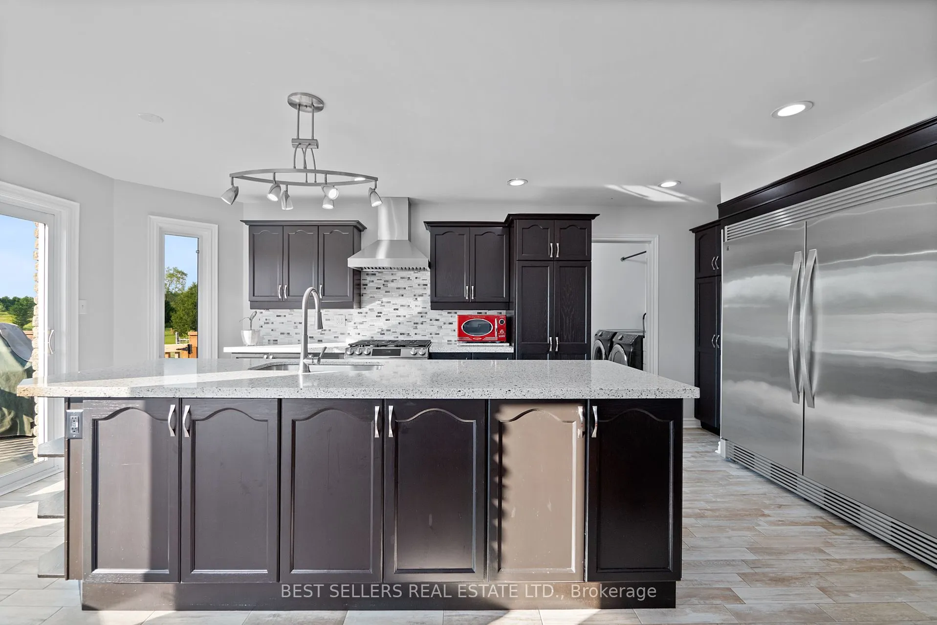14 Pioneer Ridge Court