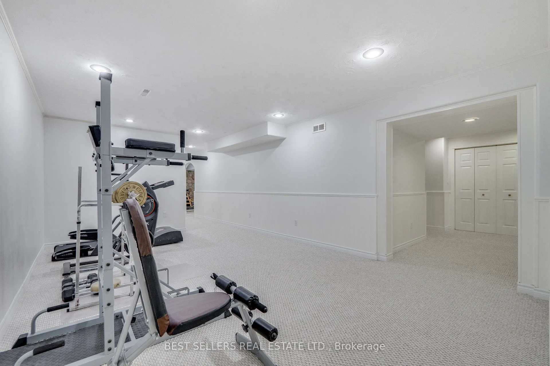 14 Pioneer Ridge Court