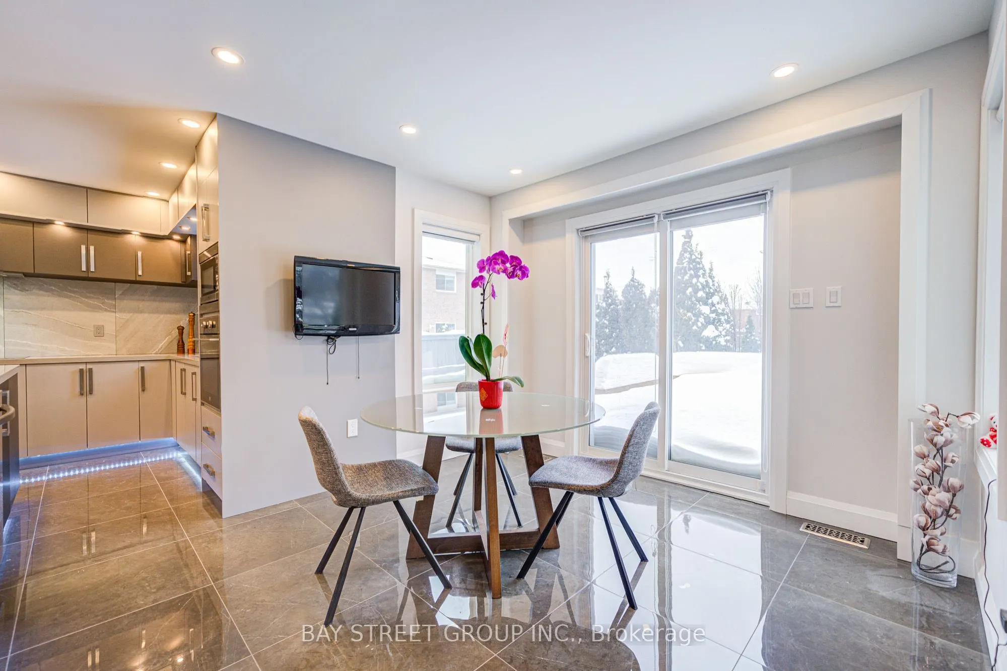 48 Coldstream Crescent