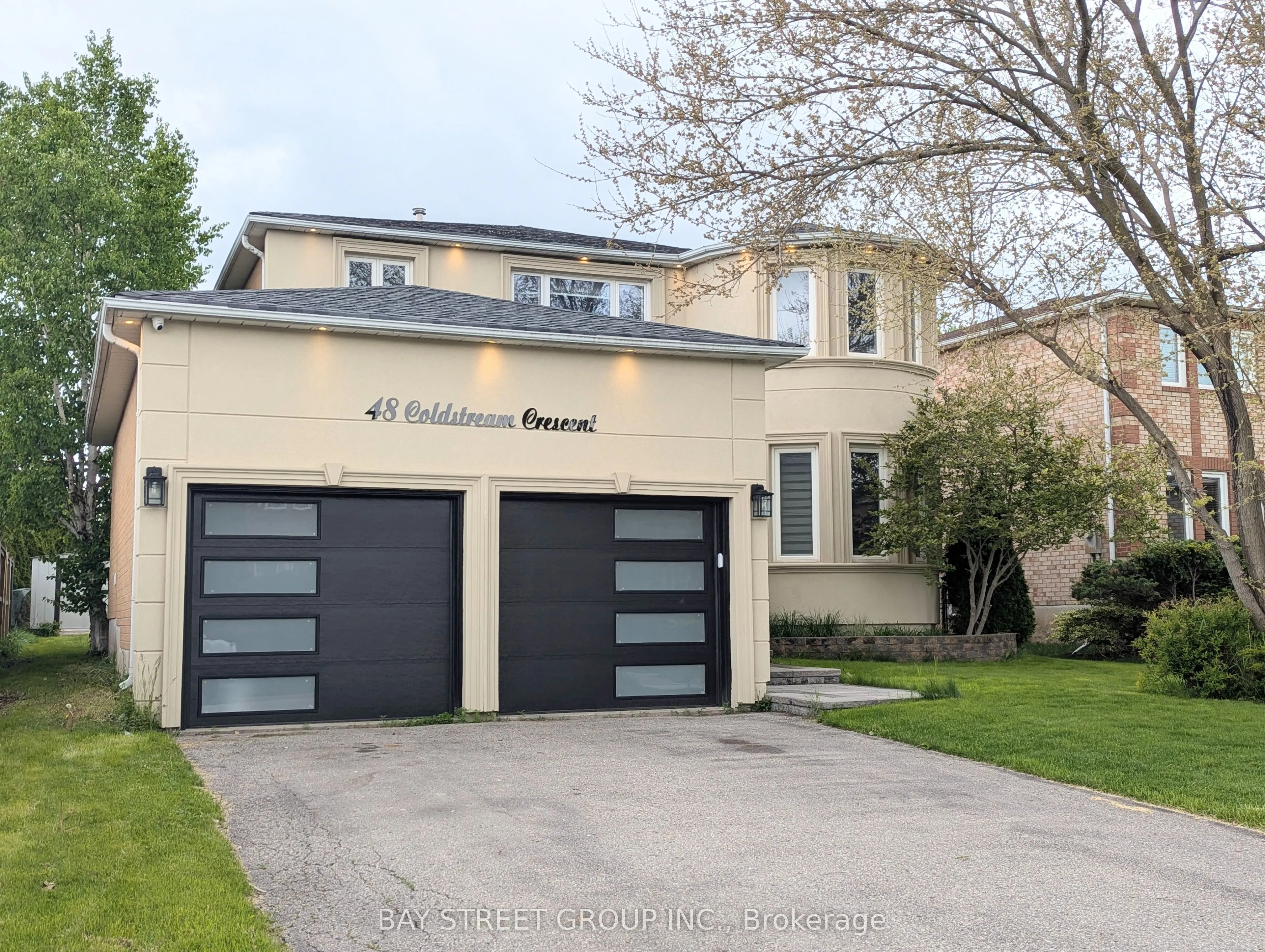 48 Coldstream Crescent
