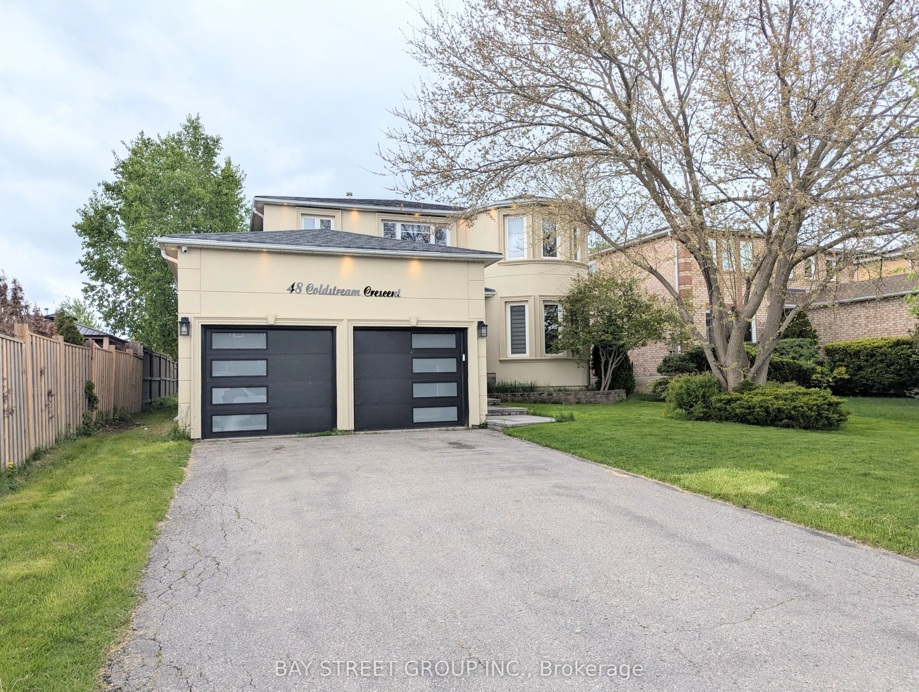 48 Coldstream Crescent