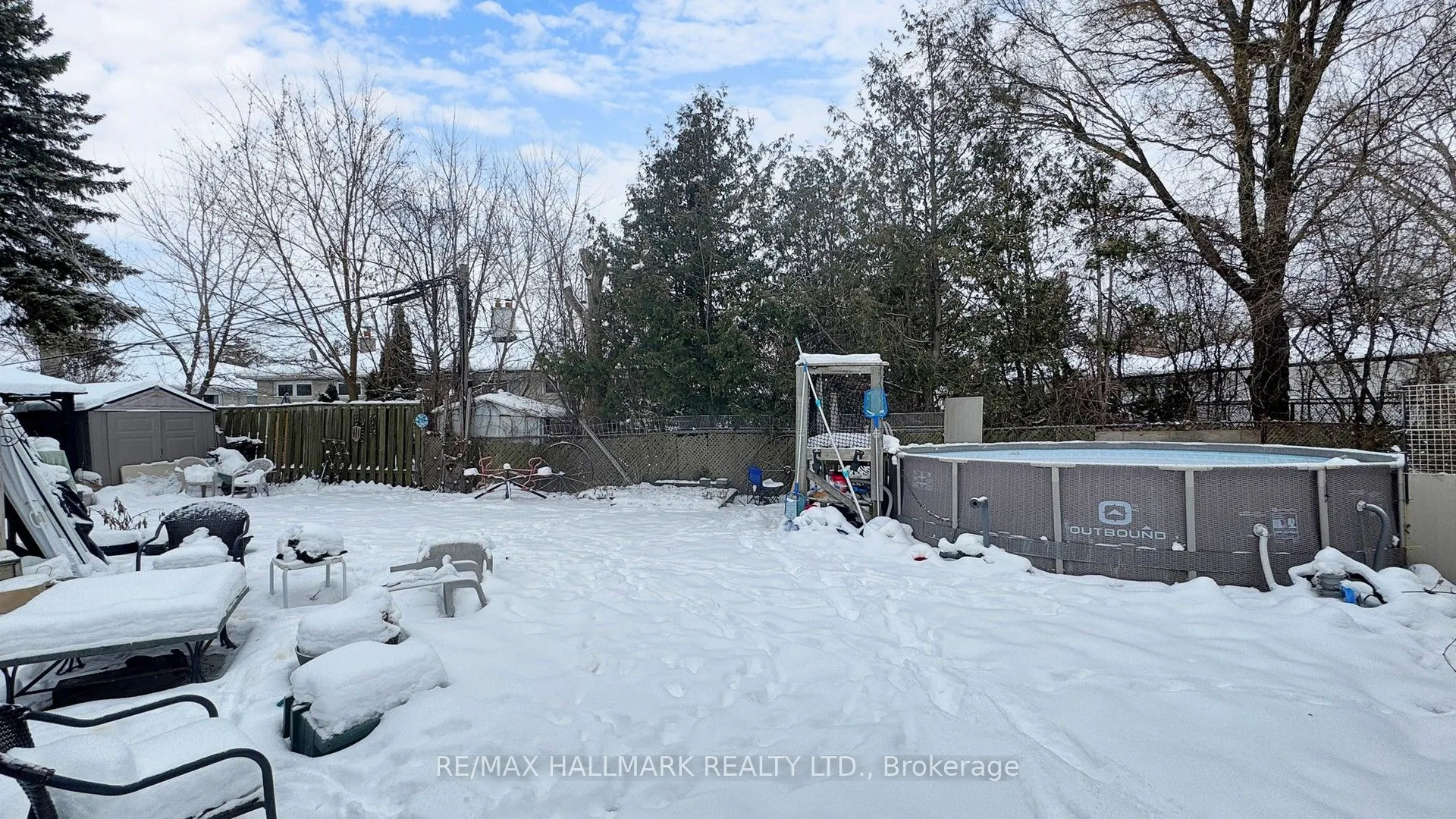 274 Demaine Crescent