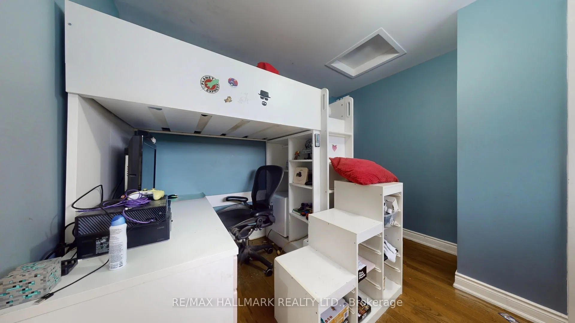 274 Demaine Crescent