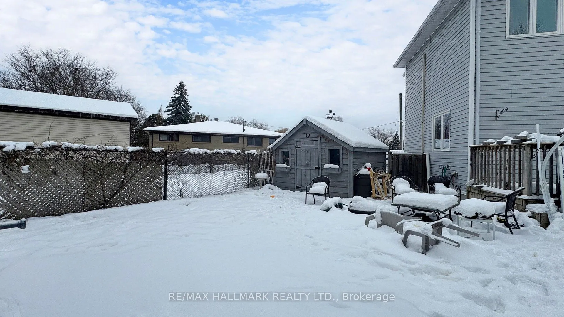 274 Demaine Crescent