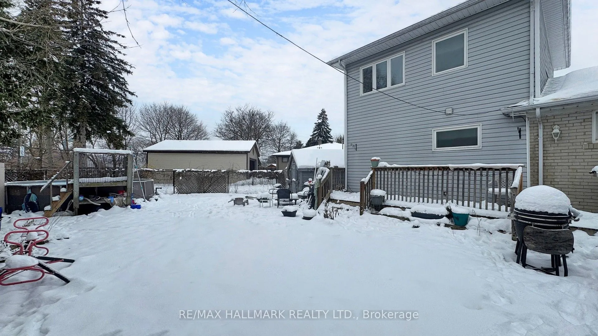 274 Demaine Crescent