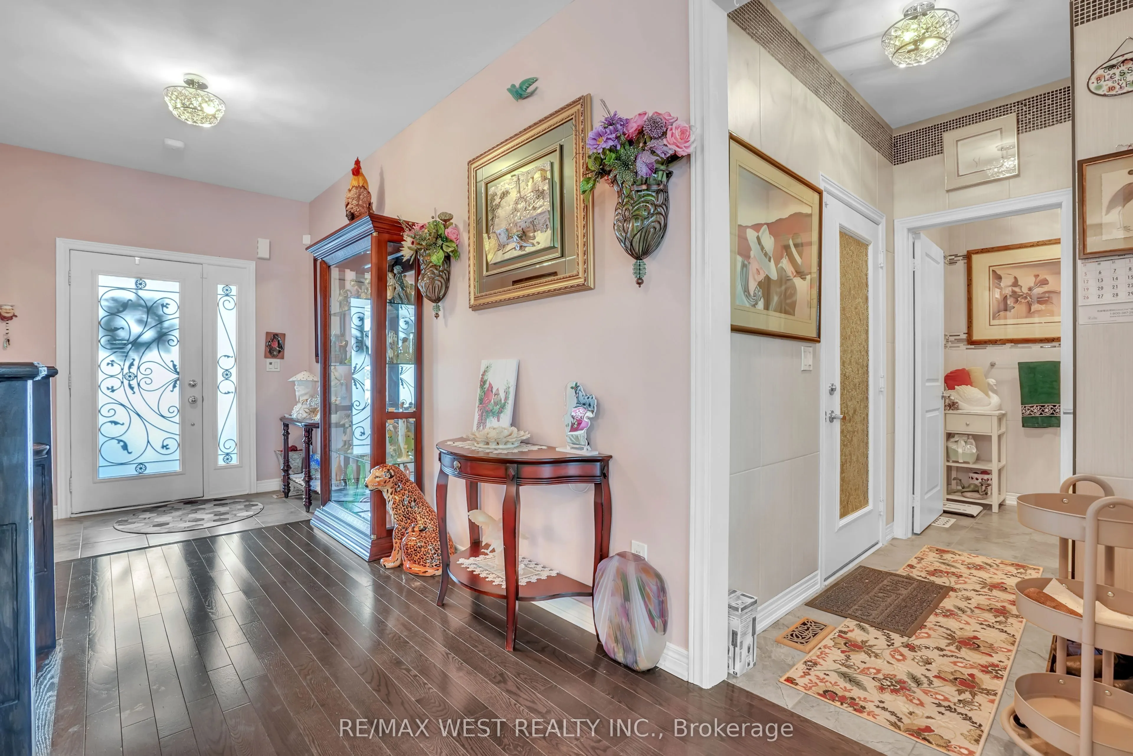 126 Kingsmere Crescent