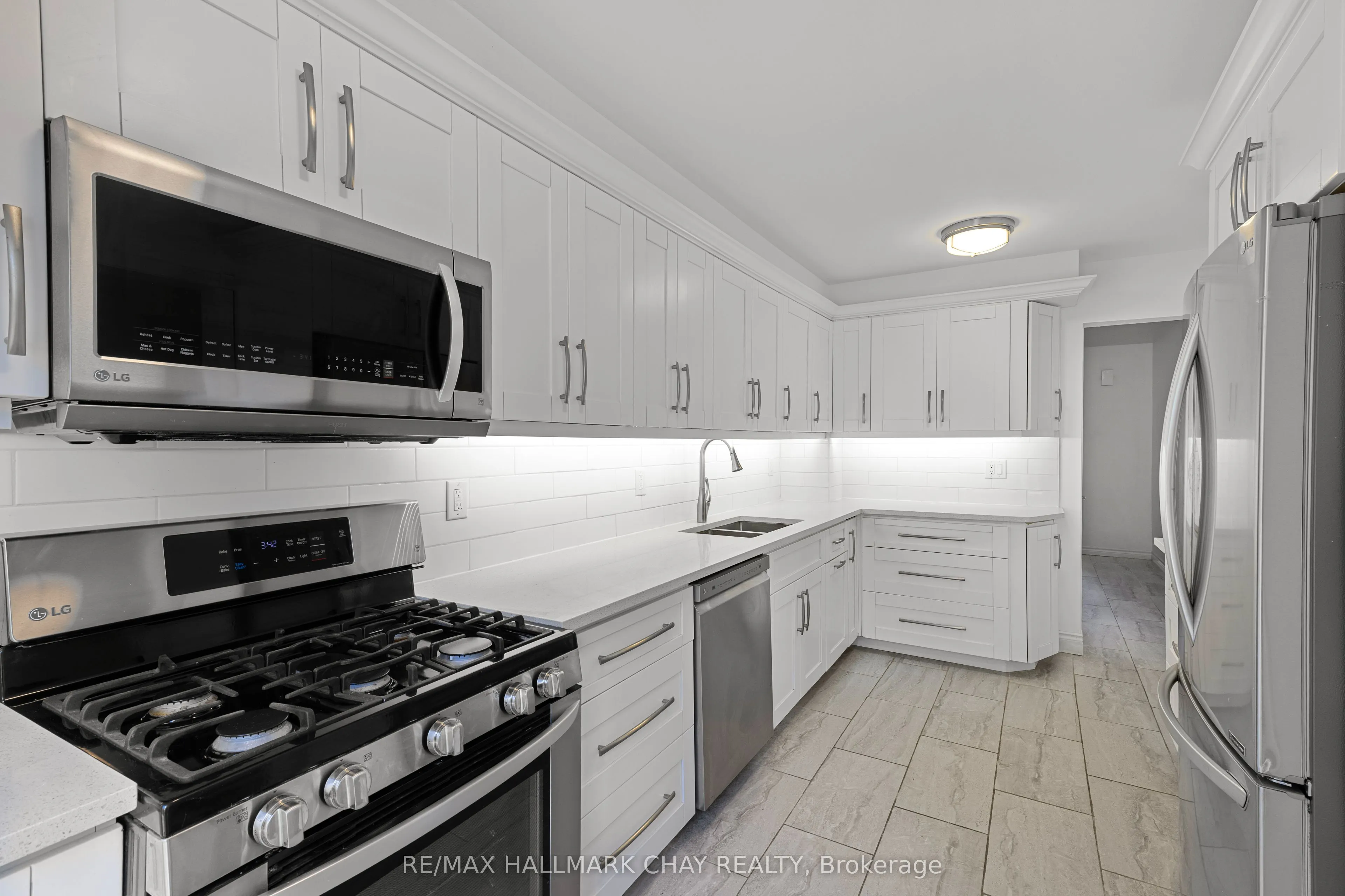 492 Britannia Avenue