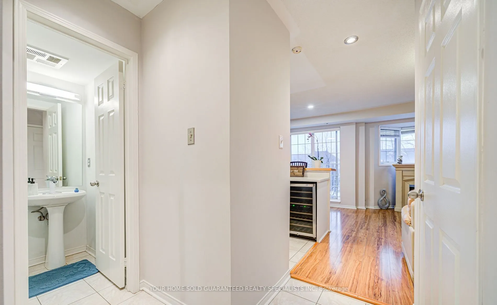 15 Cornell Meadows Avenue #A206