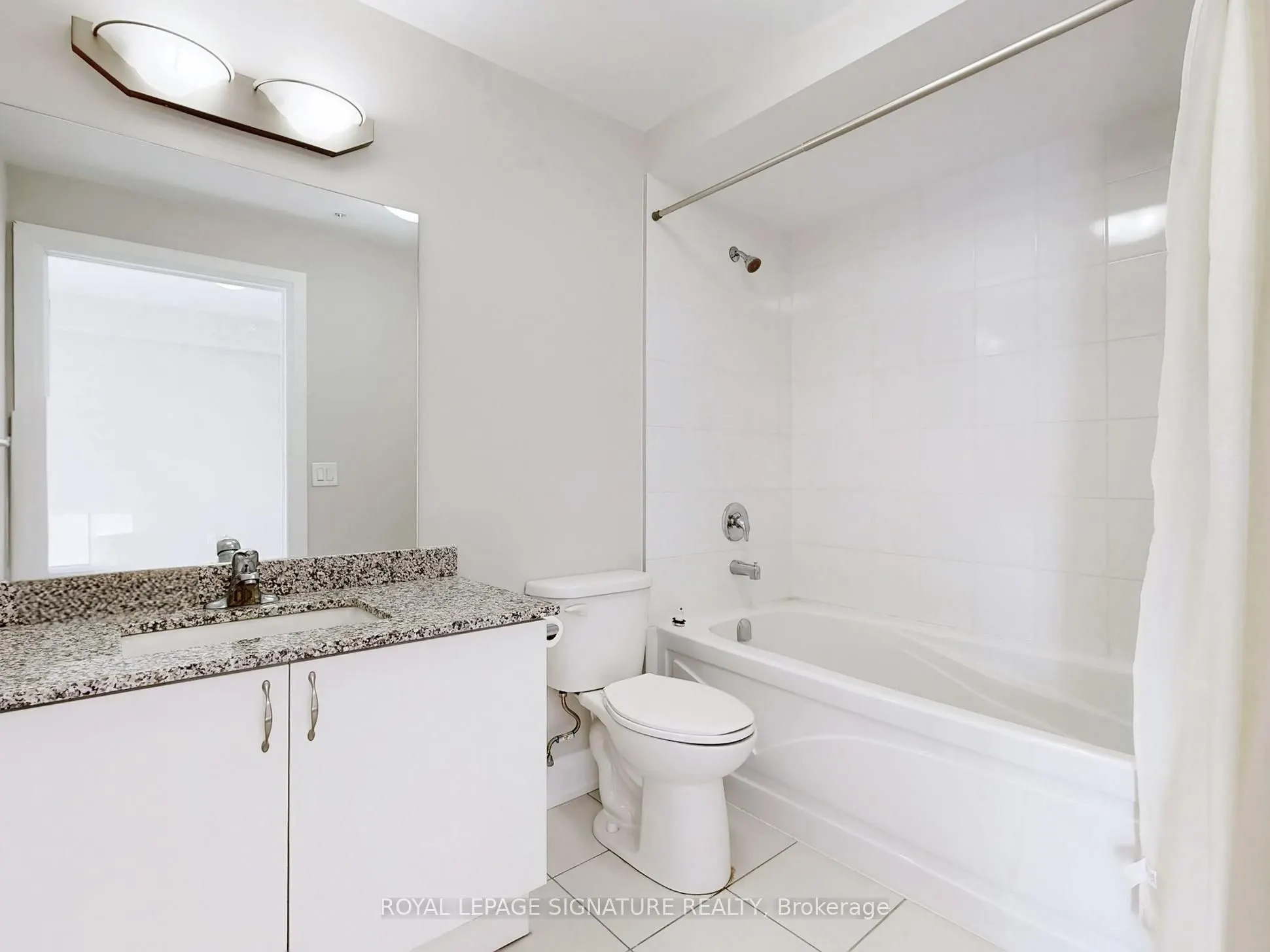 481 Rupert Avenue #114