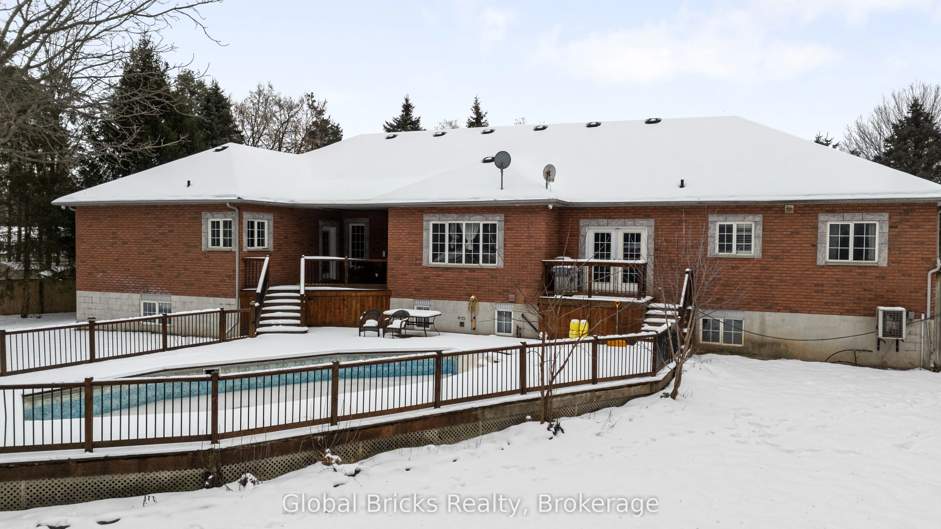 14 Fisher Drive