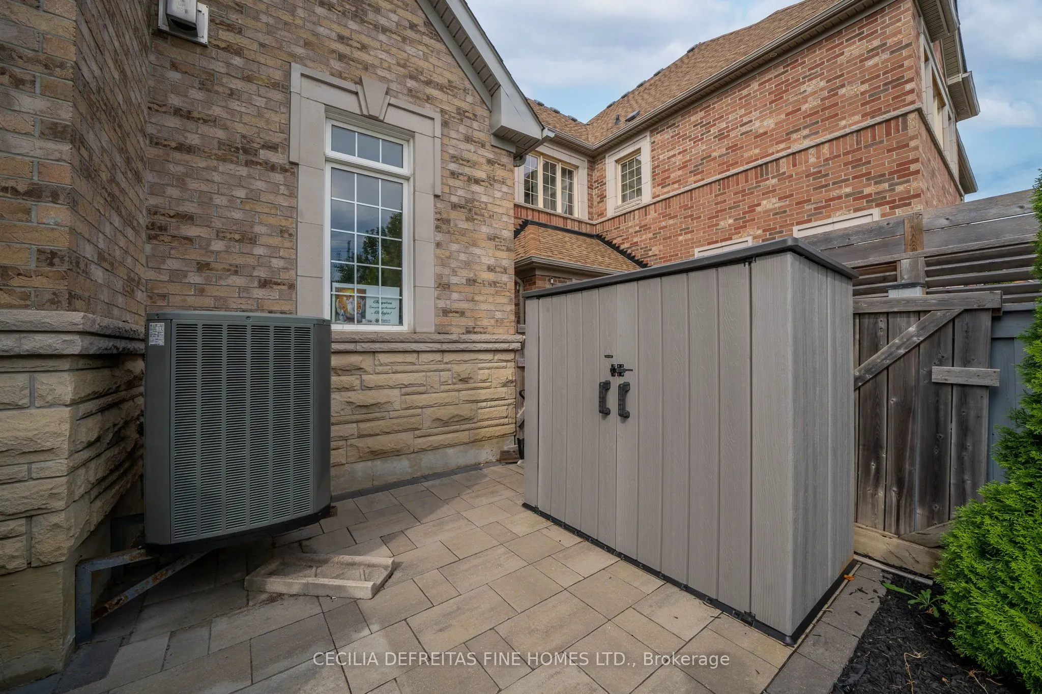 11 Beauvista Court