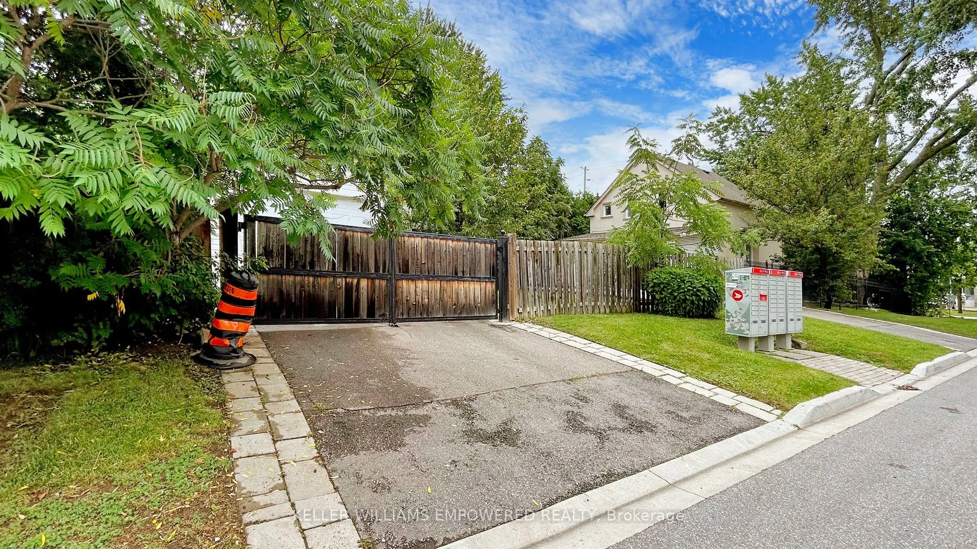 98 Glen Cameron Road
