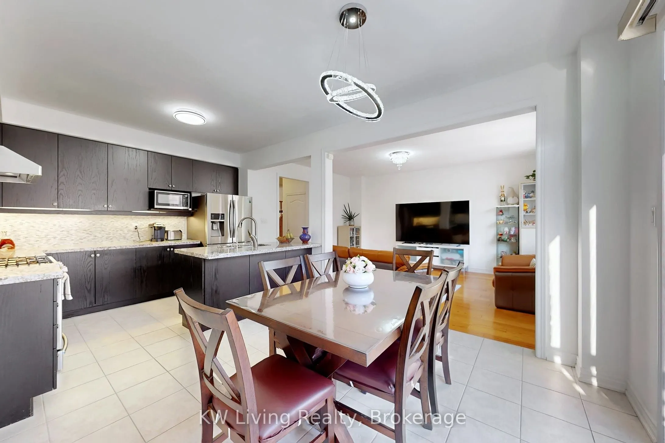 19 Begonia Street
