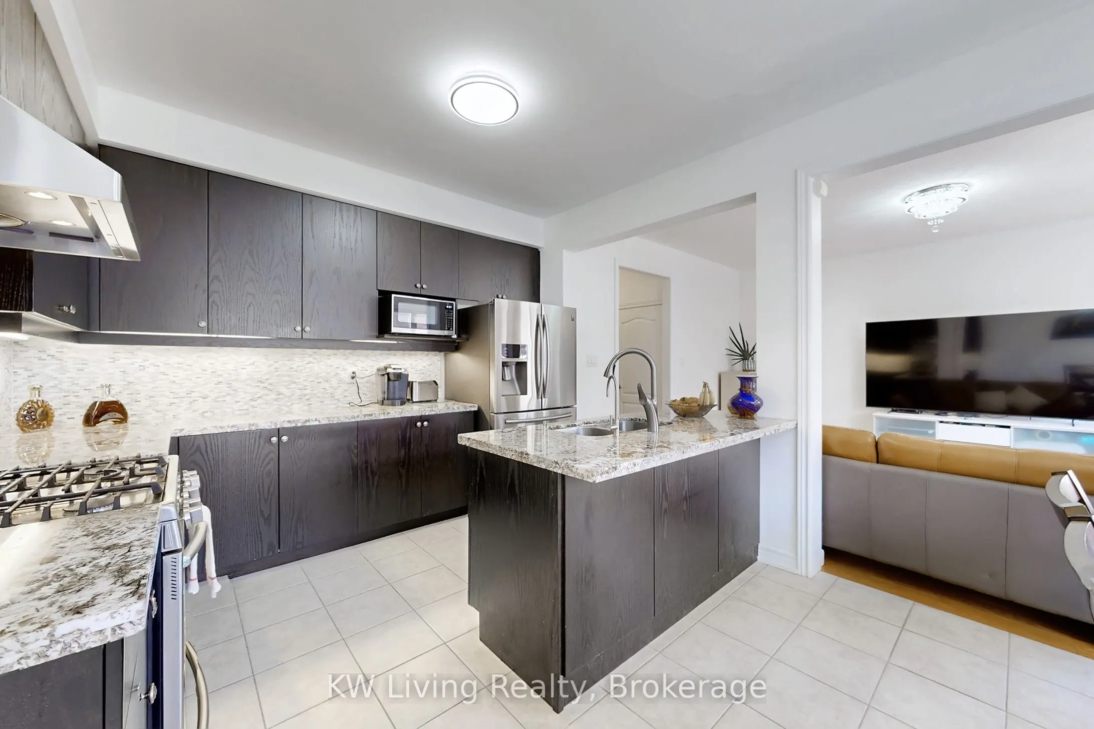 19 Begonia Street