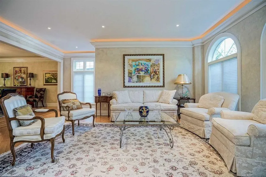 9 Bayview Forest Lane