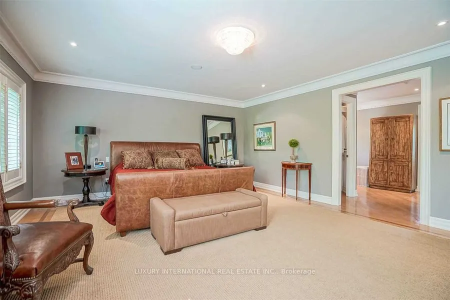 9 Bayview Forest Lane