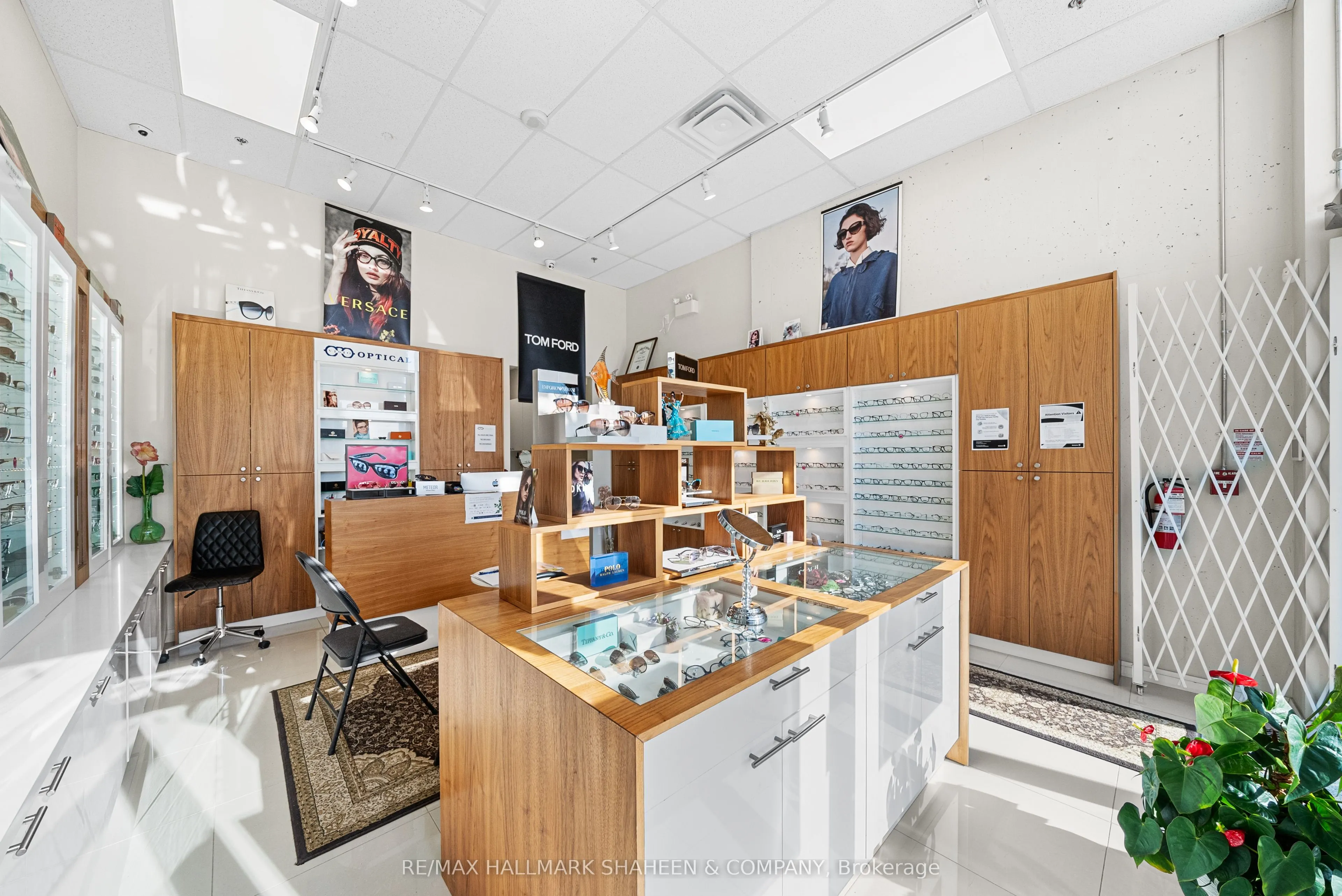9610 Yonge Street #B10