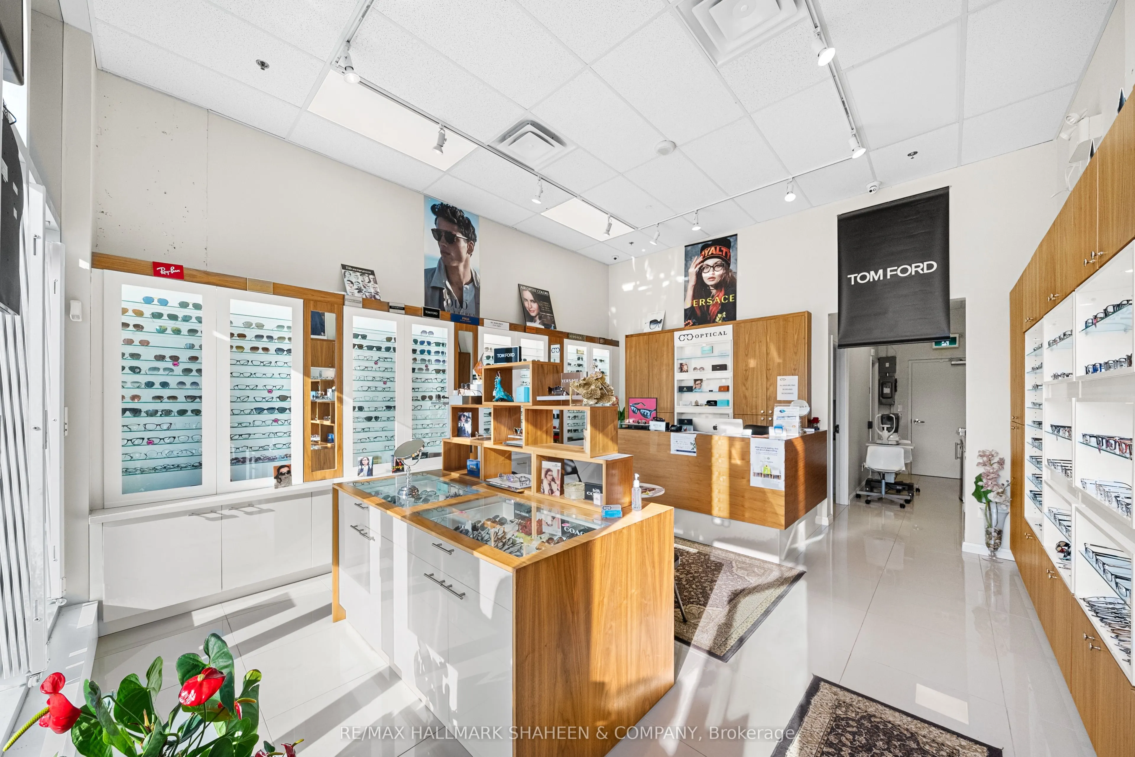 9610 Yonge Street #B10