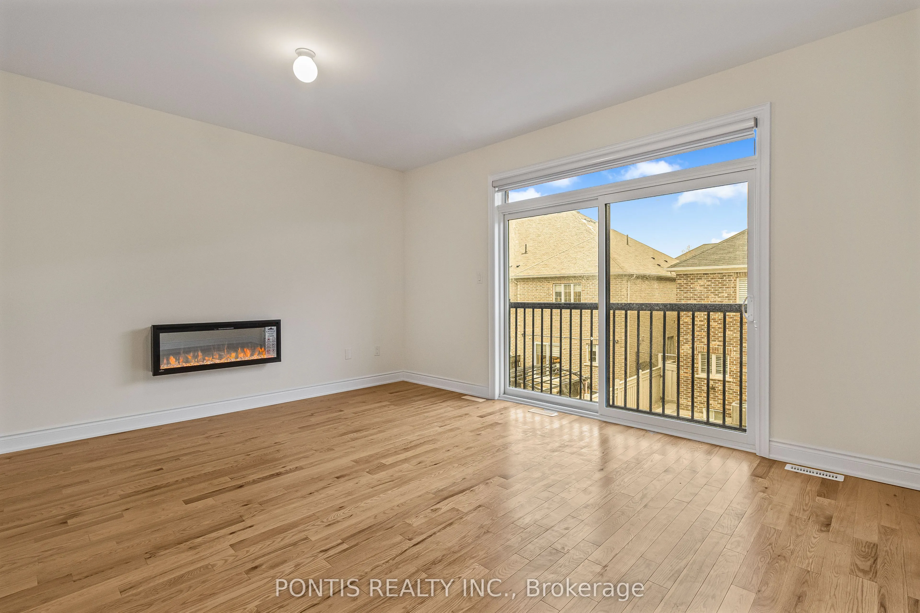 221 Tennant Circle
