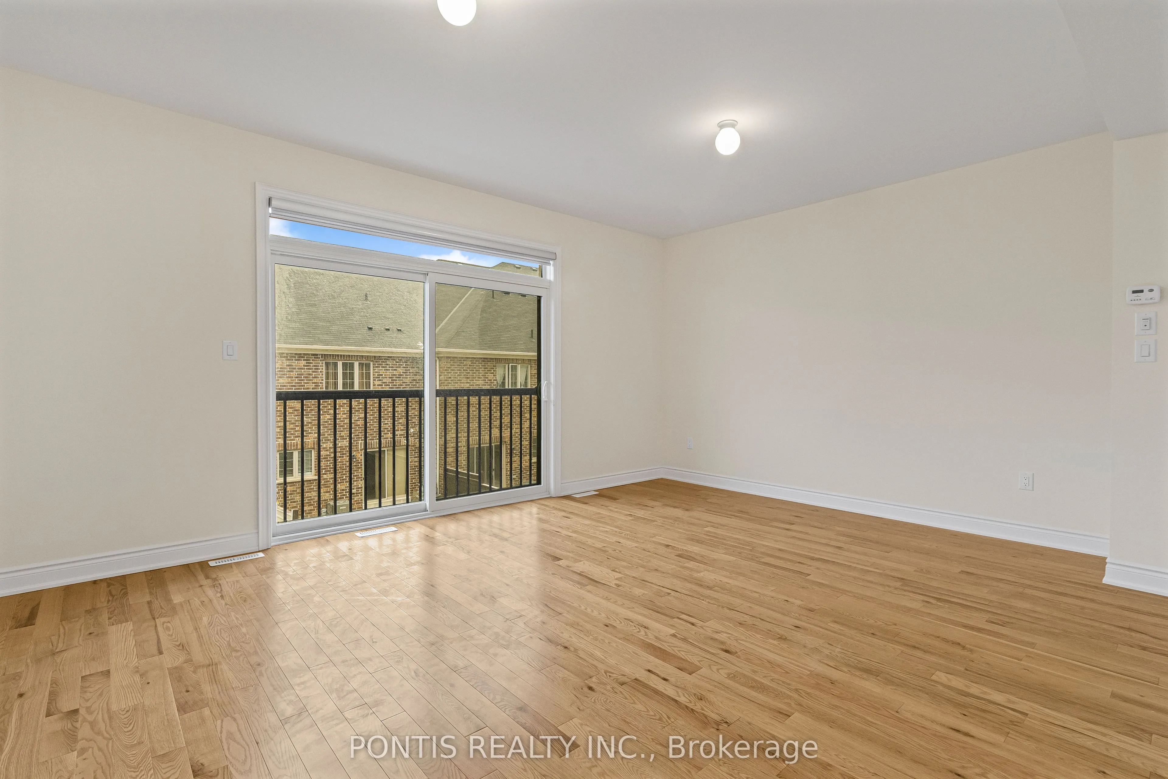 221 Tennant Circle