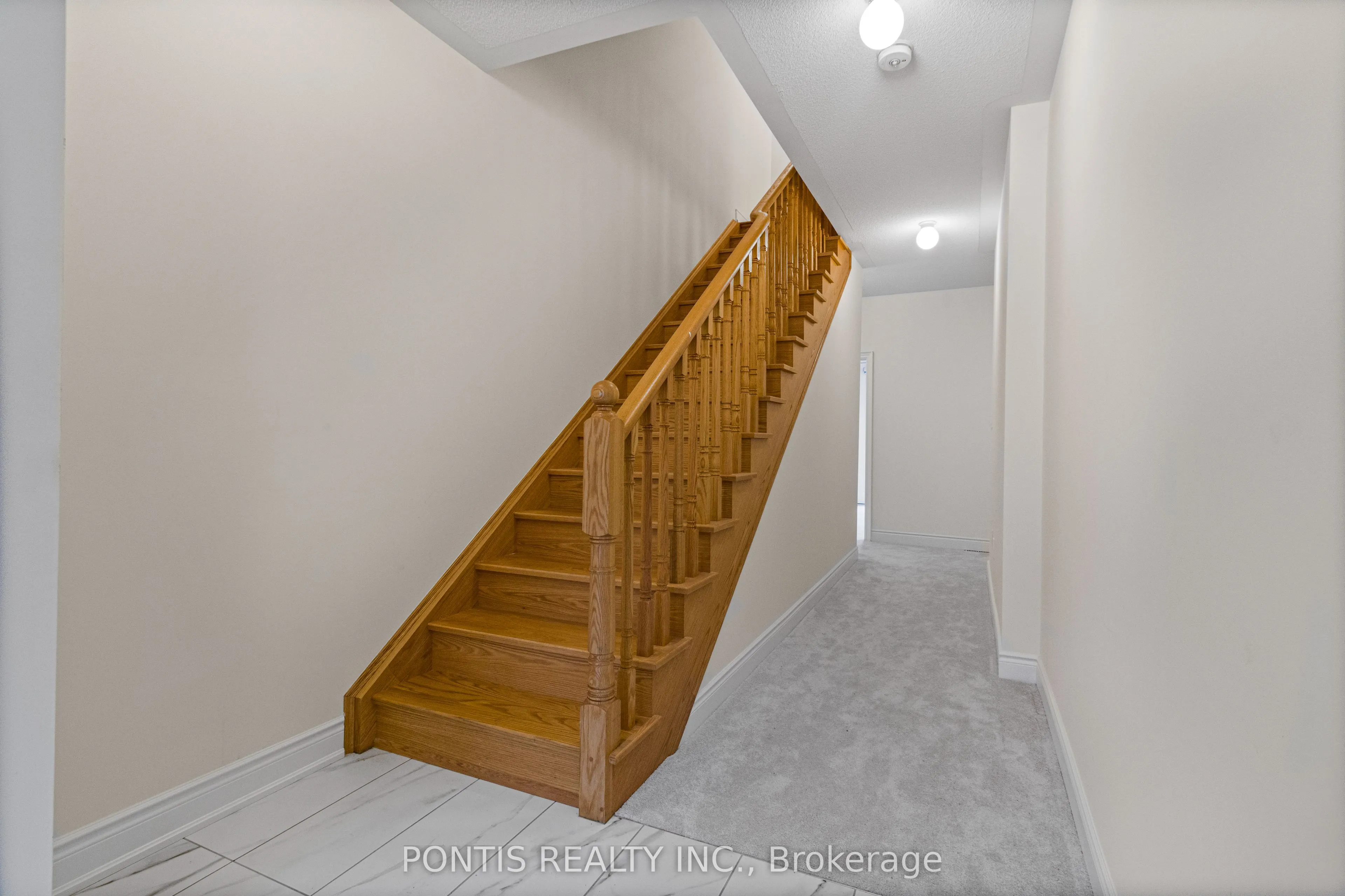 221 Tennant Circle