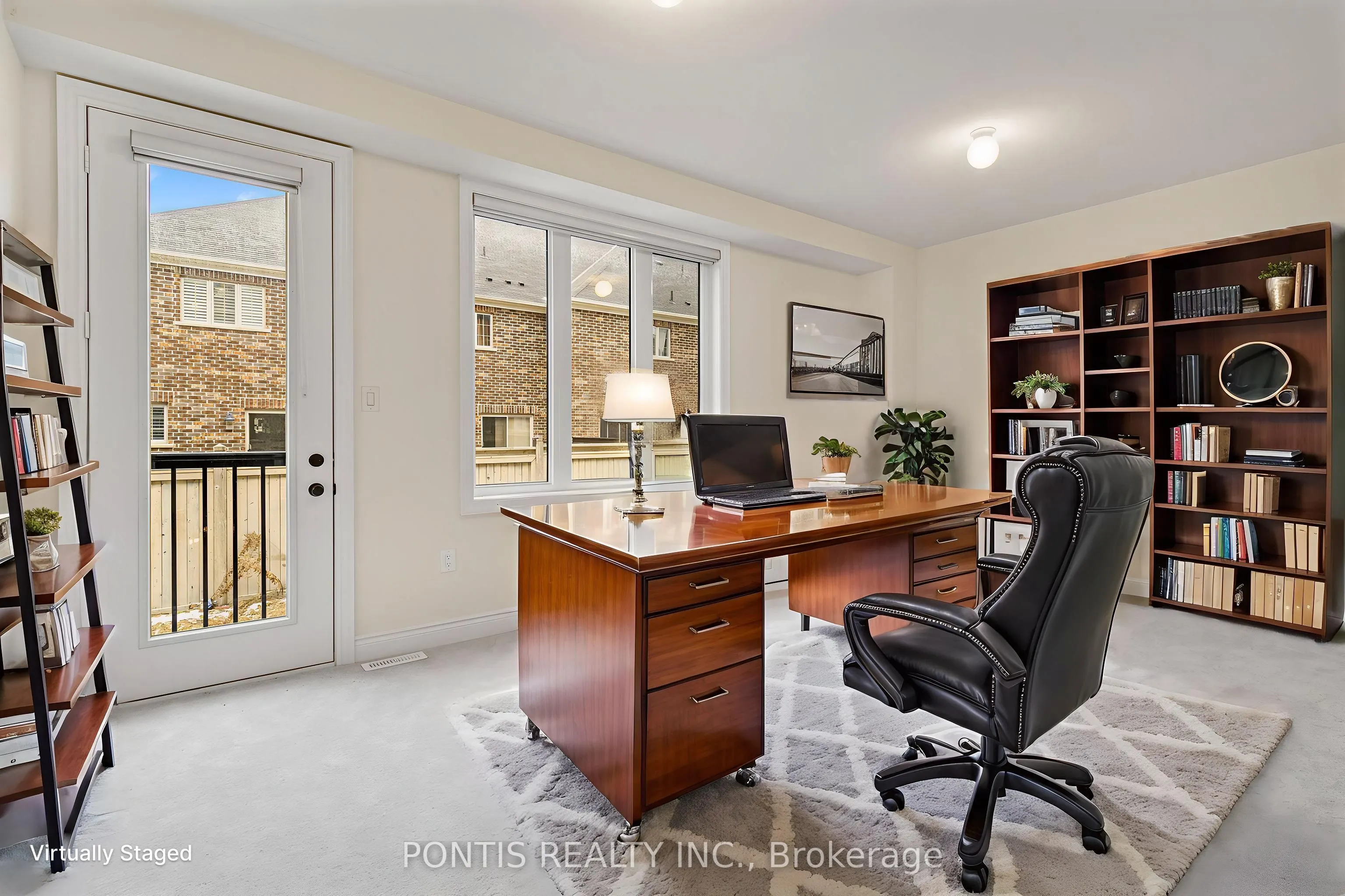 221 Tennant Circle