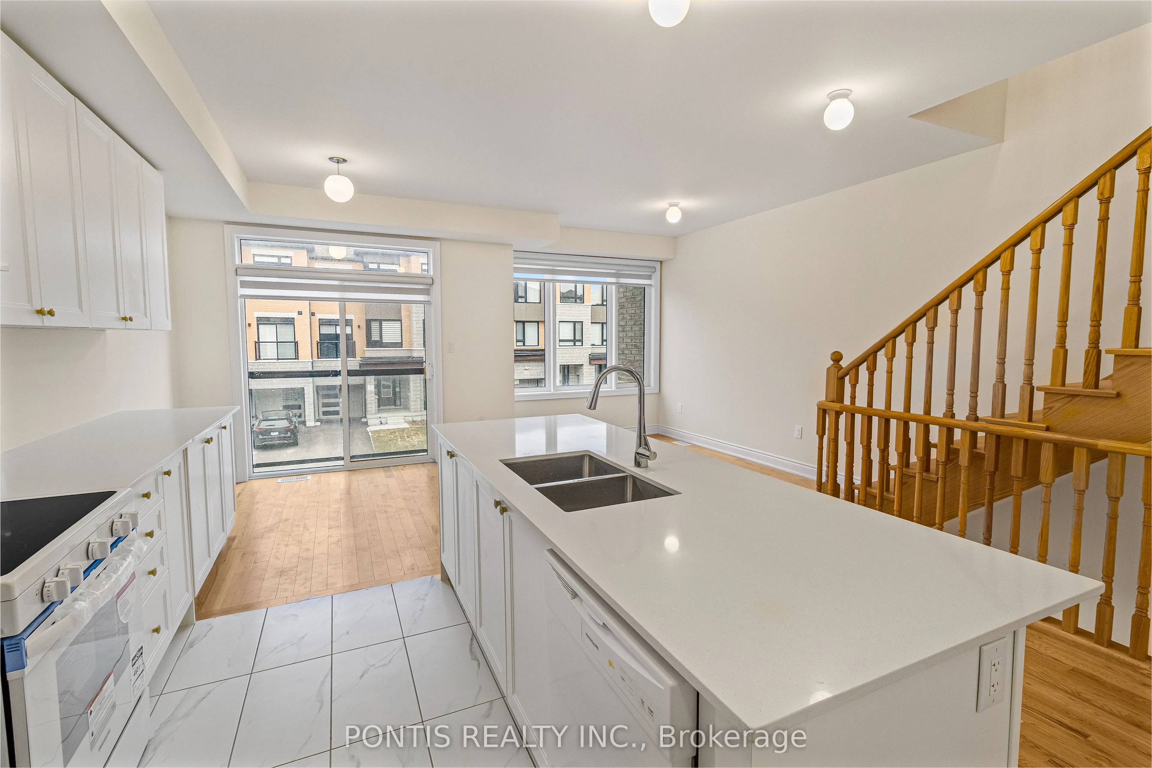221 Tennant Circle