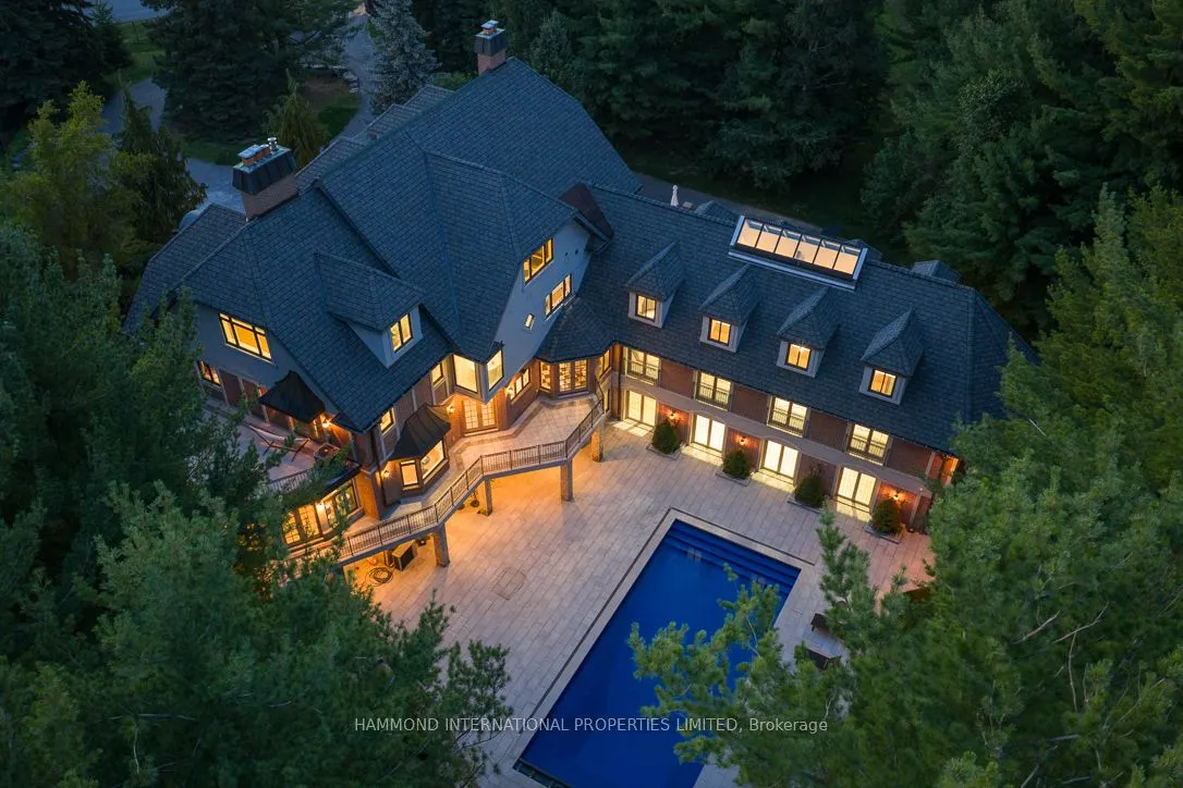 35 Kingswood Drive