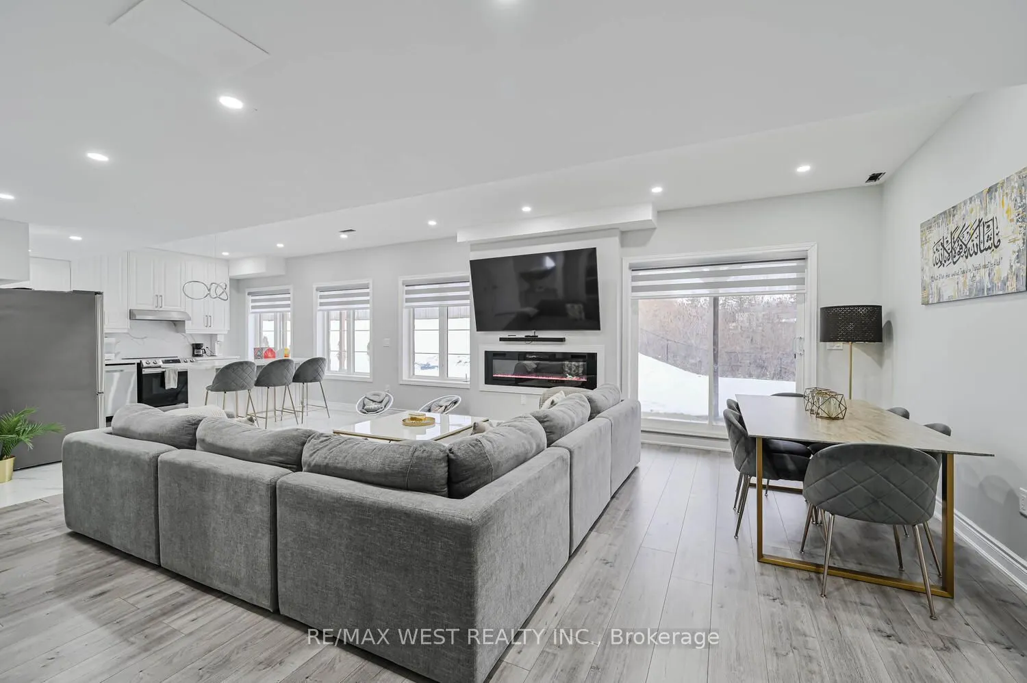 293 Torrey Pines Road