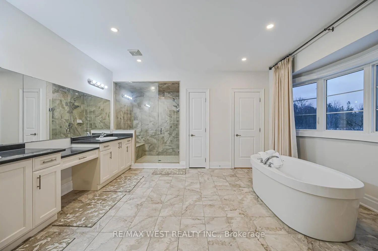 293 Torrey Pines Road