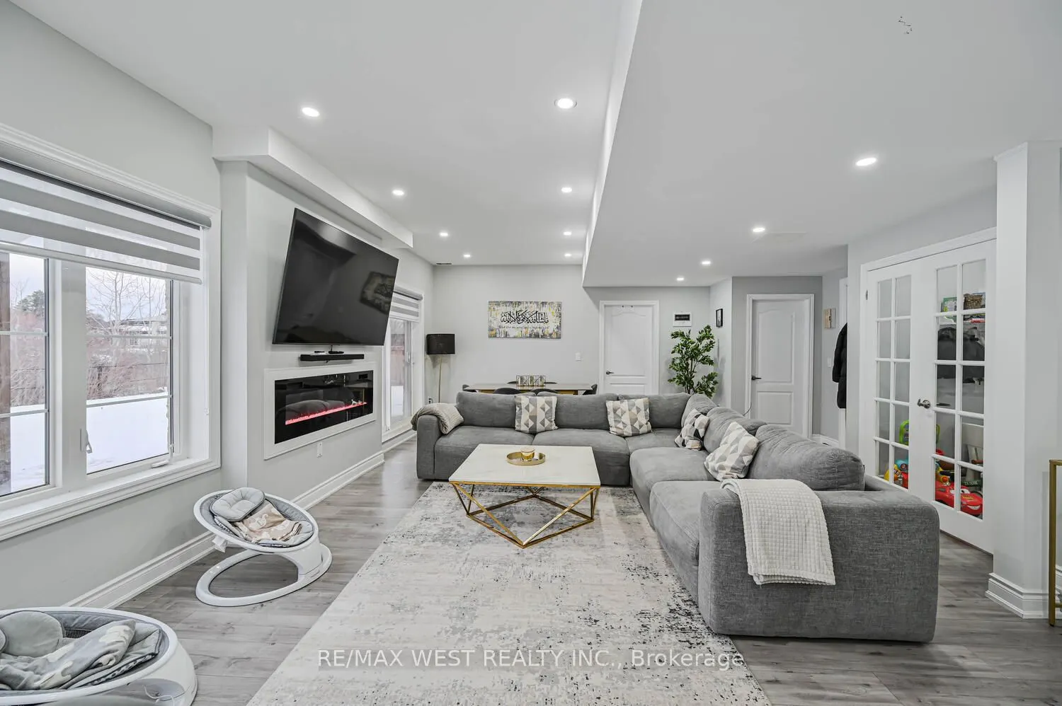 293 Torrey Pines Road