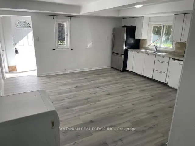 257 Parkwood Avenue