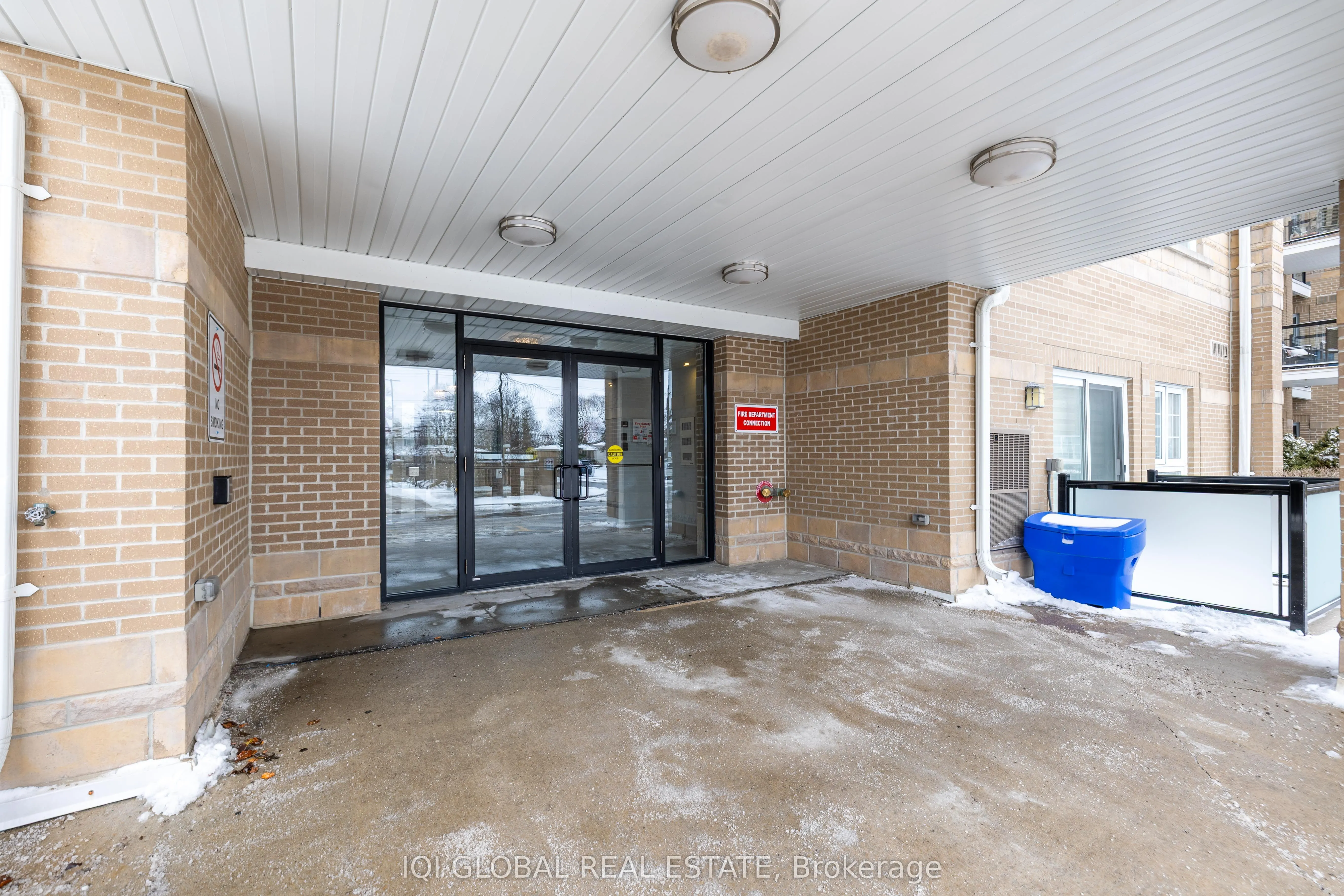 481 Rupert Avenue #2205
