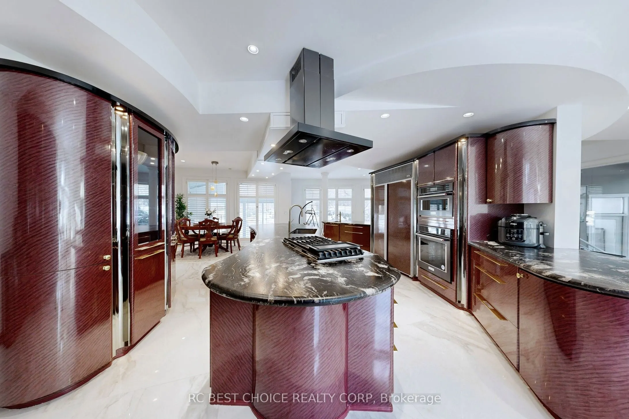 76 Silver Fox Place