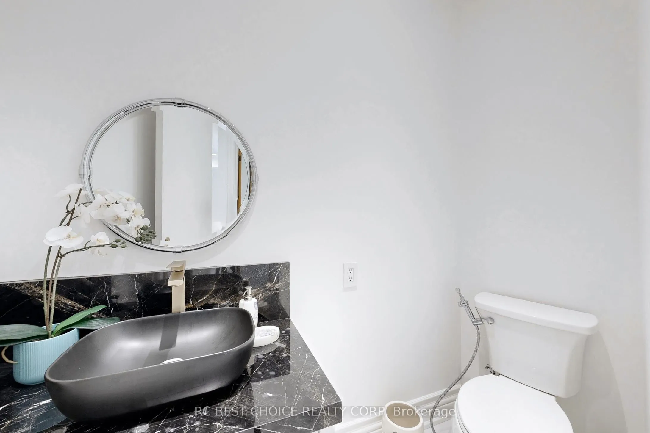 76 Silver Fox Place