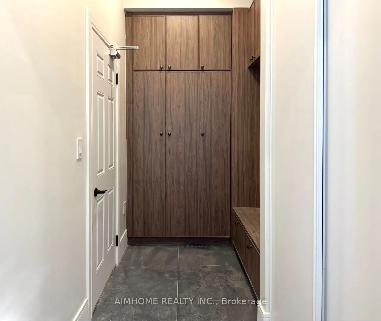 21 Shadbolt Court